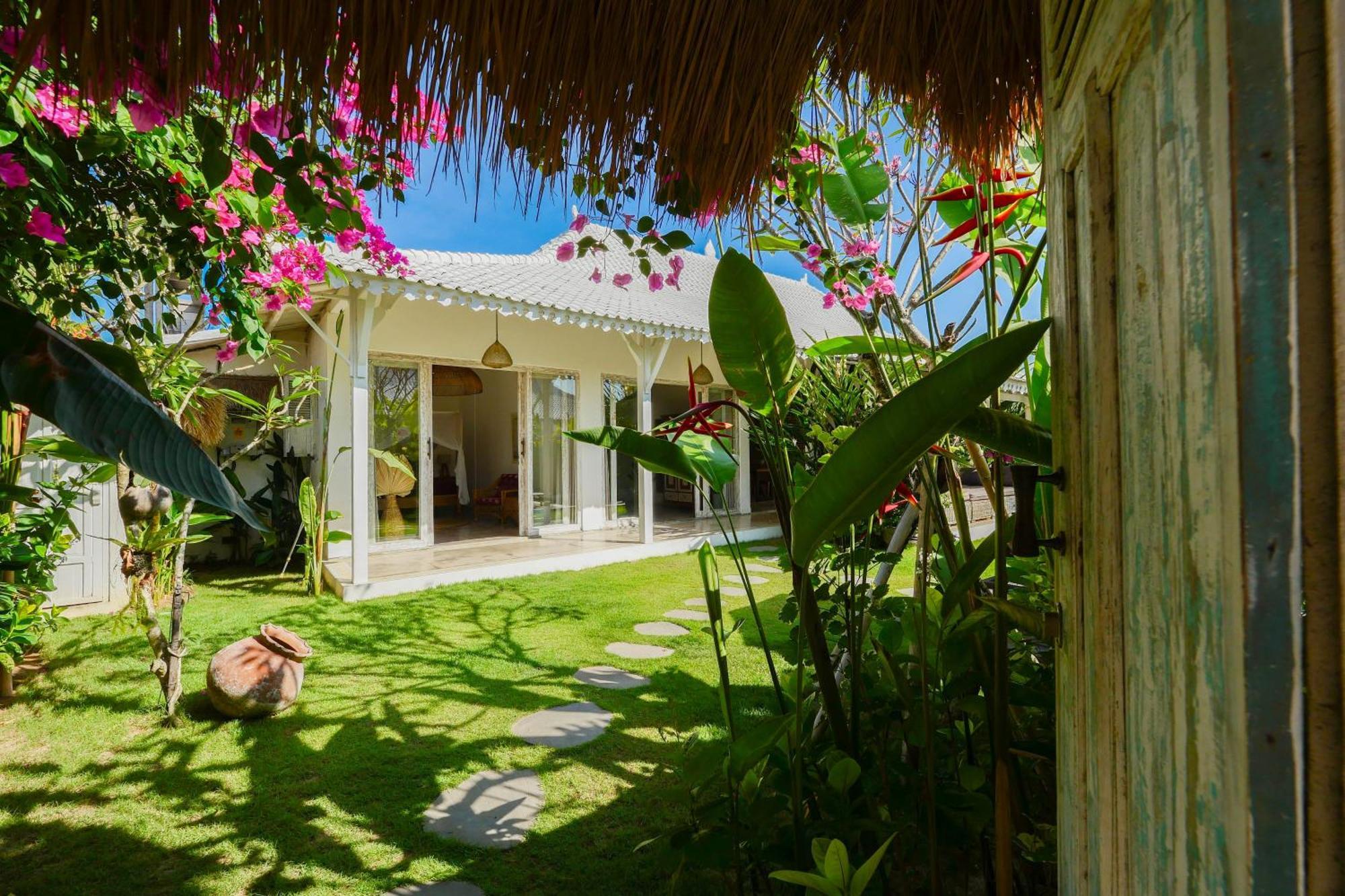 Vicolo Artvillas ウルワツ エクステリア 写真