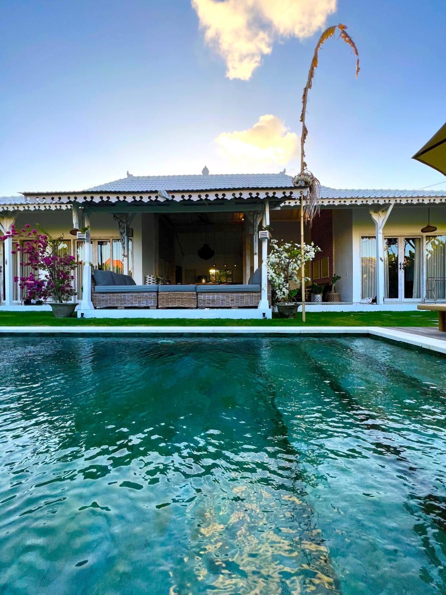 Vicolo Artvillas ウルワツ エクステリア 写真